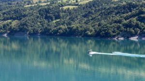 Sports nautiques en rhone-alpes avec wake it easy