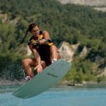 wakesurf-femme-treffort-wakeiteasy